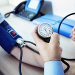 Ăn gì để kiểm soát huyết áp? Gợi ý thực phẩm tốt cho người tăng huyết áp