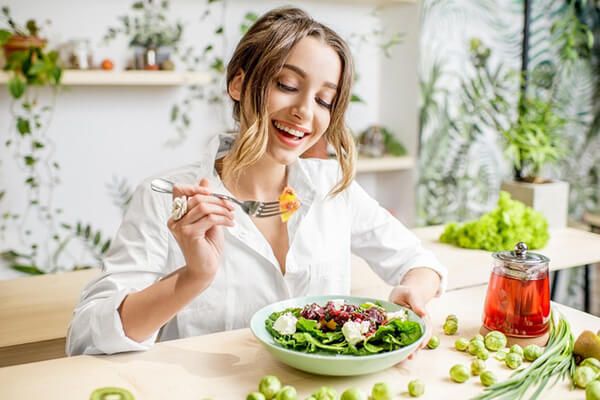 Dinh dưỡng mùa hè: Giải pháp làm mát cơ thể không thể bỏ qua