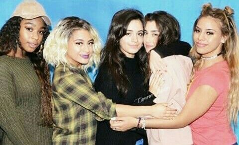 Tái hợp không trọn vẹn: Fifth Harmony trở lại nhưng thiếu Camila