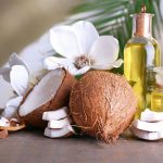 Tóc mượt như lụa với những mẹo dưỡng tóc bằng dầu dừa