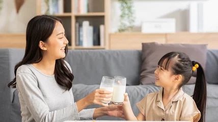 Dạy con không roi vọt: Cách yêu và dạy phù hợp theo từng độ tuổi từ 0–6