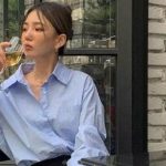 5 kiểu áo “thần thánh” mix với quần jeans: Nàng diện lên là xinh hết nấc hè 2025
