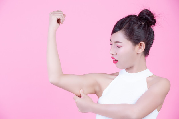Cánh tay thon gọn không còn là mơ ước nếu bạn kiên trì áp dụng những cách này