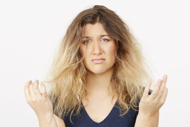 Bí quyết phục hồi tóc chẻ ngọn, khô xơ hiệu quả mà không cần ra salon