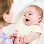 Tính cách con giống ai? Giải mã vai trò của cha mẹ và gen di truyền