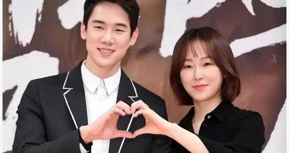 Seo Hyun Jin & Yoo Yeon Seok: Cuộc tái ngộ sau 8 năm khiến fan “bùng nổ cảm xúc”