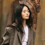 Áo blazer tay ngắn: Item “must-have” cho những ngày nắng mưa thất thường