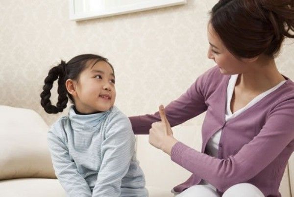 Cha mẹ khéo làm điều này, con sẽ nhanh nhẹn và sáng dạ hơn bạn bè