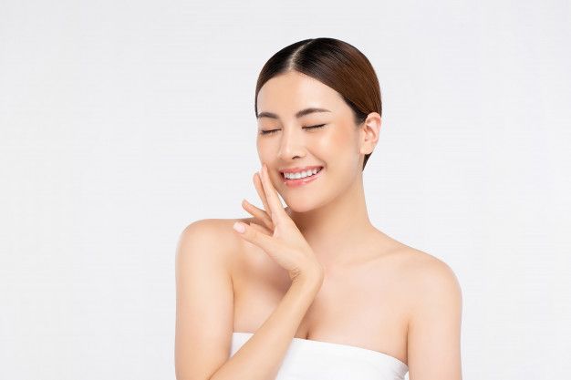 Dưỡng da chống lão hóa: Nên làm gì với từng loại da của bạn?