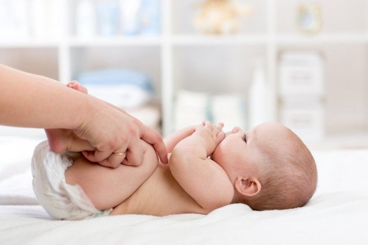 Chọn bỉm cho bé trai và bé gái: Những lưu ý cha mẹ cần biết