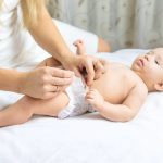 So sánh bỉm quần và bỉm dán: Loại nào phù hợp cho con bạn?