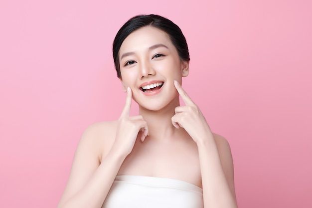 6 thói quen vàng giúp làn da khỏe mạnh dù trang điểm mỗi ngày