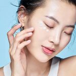 Vì sao bôi kem mắt đều đặn mà quầng thâm vẫn không mờ?