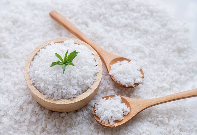 Ba sai lầm khi nêm muối khiến món ăn mất vị, kém dinh dưỡng
