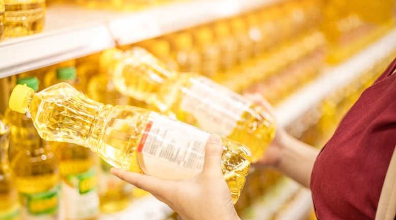 Nhận biết dầu ăn sạch bằng mắt thường: Mẹo nhỏ mà hiệu quả lớn