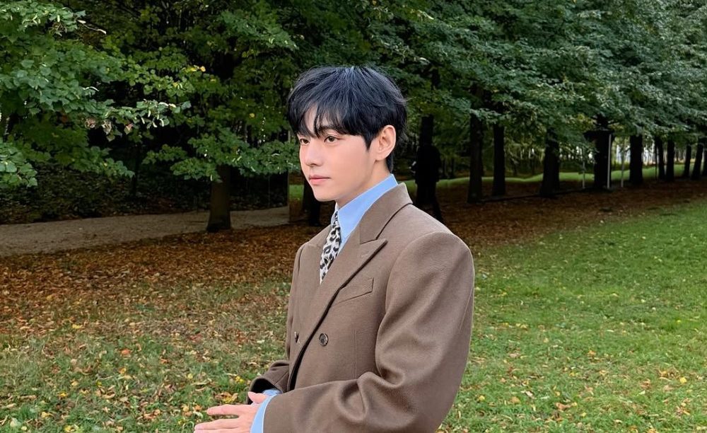 V (BTS) chiếm trọn spotlight Tuần lễ thời trang Paris