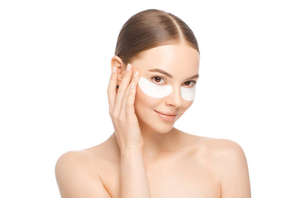 Chăm sóc vùng mắt từ những thói quen nhỏ mỗi ngày