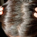 5 loại trái cây được chuyên gia khuyên dùng để giảm nguy cơ bạc tóc sớm