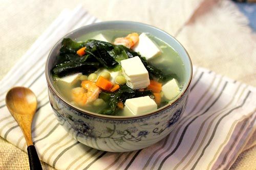 Tuyệt chiêu nấu canh rong biển ngọt thanh, dễ ăn, hợp mọi bữa cơm