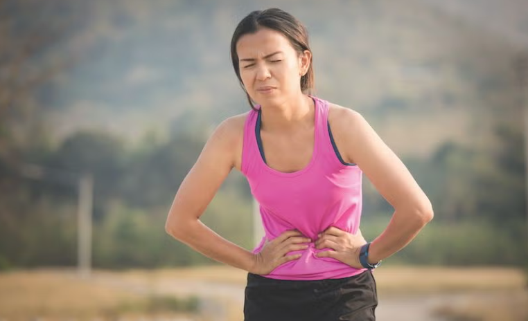 Đau nhói dưới sườn khi chạy – dấu hiệu xóc hông bạn đang bỏ qua