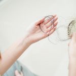 Thời tiết lạnh ảnh hưởng thế nào đến mái tóc?