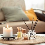 Nhà lúc nào cũng thơm ngát nhờ 5 mẹo đơn giản, không cần xịt phòng