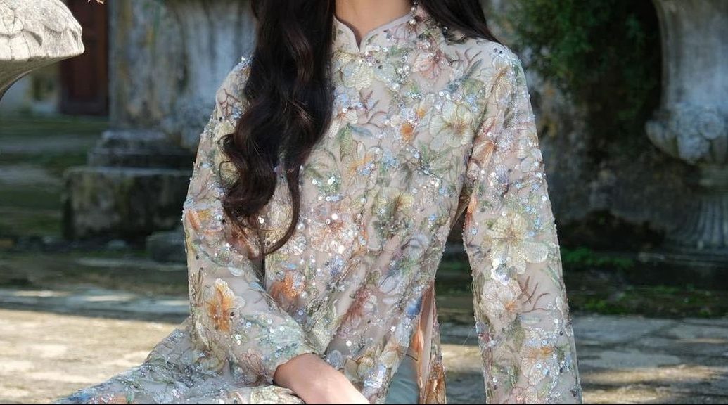 Loạt trang phục bắt buộc phải giặt tay dù máy giặt hiện đại đến mấy