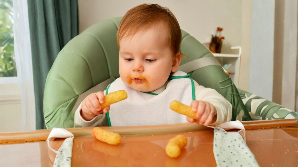 Thức ăn dặm tiện lợi: Giải pháp cho cha mẹ bận rộn hay rủi ro tiềm ẩn?