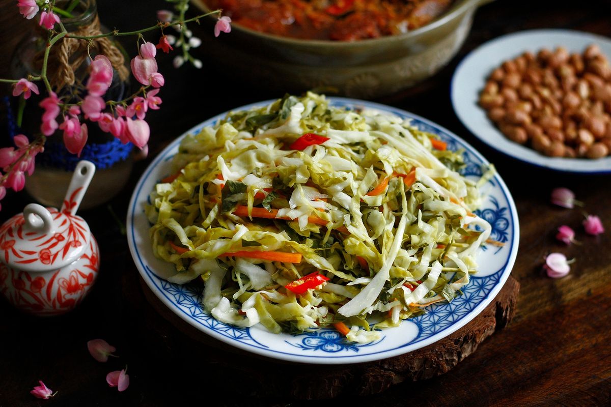 Một số lưu ý về thời điểm ăn dưa bắp cải và sức khỏe đường ruột