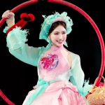 Hòa Minzy nghẹn ngào nhìn lại hành trình hơn 10 năm ca hát trong concert “Bắc Bling”