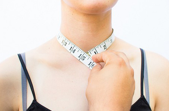 Vòng cổ dày – tín hiệu âm thầm cho thấy tim bạn có thể đang gặp nguy