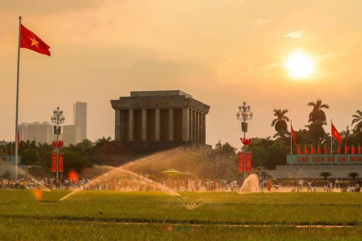 Đi chơi lễ cần lưu ý gì khi thời tiết diễn biến thất thường?