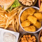 7 lý do khiến bạn vừa ăn xong đã thấy đói