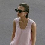 Mặc đẹp mùa hè: 4 kiểu váy nên bỏ qua và những item thay thế hiện đại