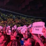 Người đẹp đi concert cần tránh những loại trang phục nào?