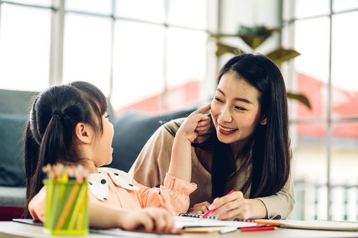 Muốn con gái hạnh phúc và bản lĩnh, mẹ đừng quên dạy 6 điều này