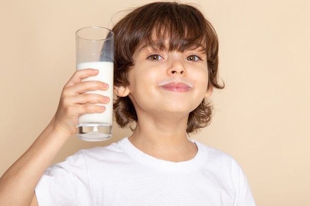 Sữa tốt nhưng uống bao nhiêu mới là vừa cho trẻ nhỏ?