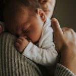 6 tính cách của mẹ gieo thầm yêu thương trong trái tim con