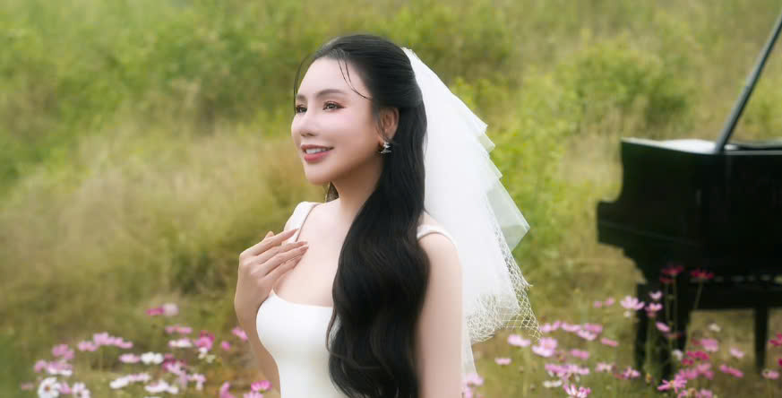 Hồ Quỳnh Hương âm thầm tổ chức đám cưới, người hâm mộ vỡ òa vui mừng