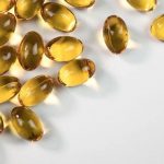 Sự thật về việc bôi vitamin E: Da có dễ bắt nắng không?