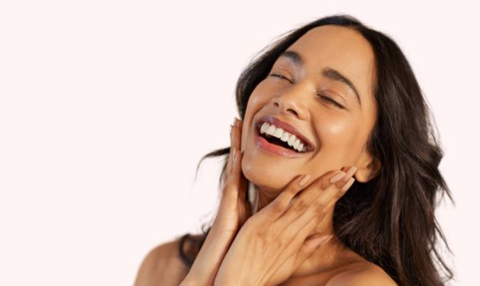5 thói quen giúp nụ cười rạng rỡ tự nhiên, không cần tẩy trắng răng đắt đỏ