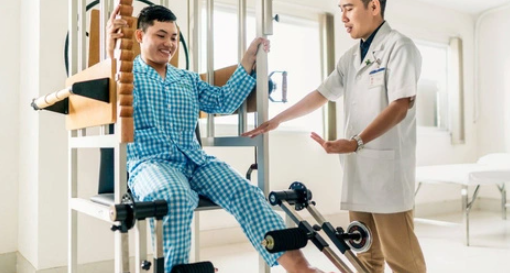 Đầu gối đau nhức dai dẳng? Cảnh giác với 4 nguyên nhân âm thầm gây thoái hóa khớp gối