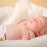 Bỉm ban ngày và ban đêm có gì khác nhau? Loại nào nên mua để chăm sóc bé tốt nhất