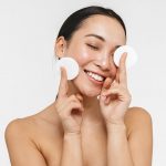 Tẩy trang đúng cách: Bước nhỏ nhưng quyết định làn da khỏe