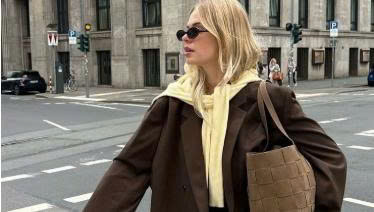 Bí kíp mix màu nâu: 5 công thức chuẩn fashionista, diện đâu đẹp đó