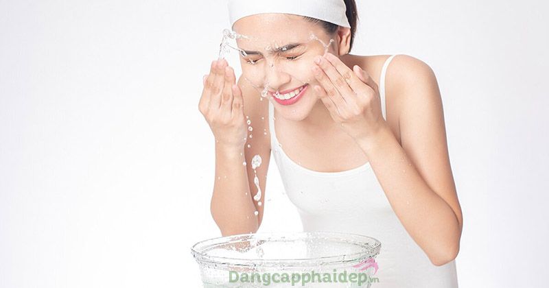 Chuyển mùa, thay đổi nhỏ trong sữa rửa mặt – hiệu quả lớn cho làn da