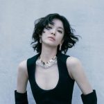 Song Hye Kyo lột xác với phong cách nổi loạn, quyến rũ trong bộ ảnh mới của Vogue Korea