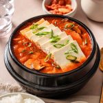 Bí quyết nấu canh kim chi đậm đà đúng chuẩn Hàn