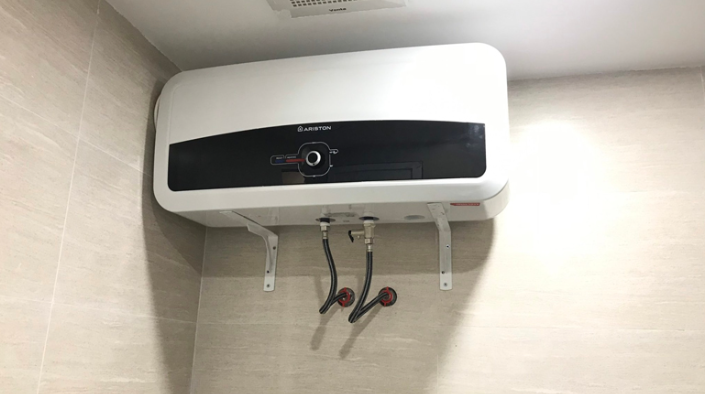 Tắt hay không tắt bình nóng lạnh khi tắm? Câu trả lời từ chuyên gia điện an toàn