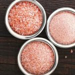 Muối hồng Himalaya và những điều cần lưu ý khi sử dụng